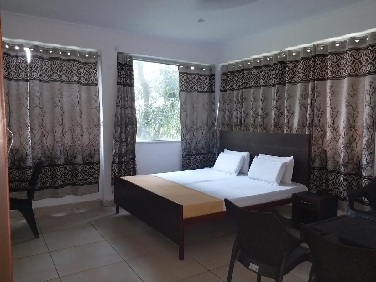 Krishna Hansraj Hotel Una Kültér fotó